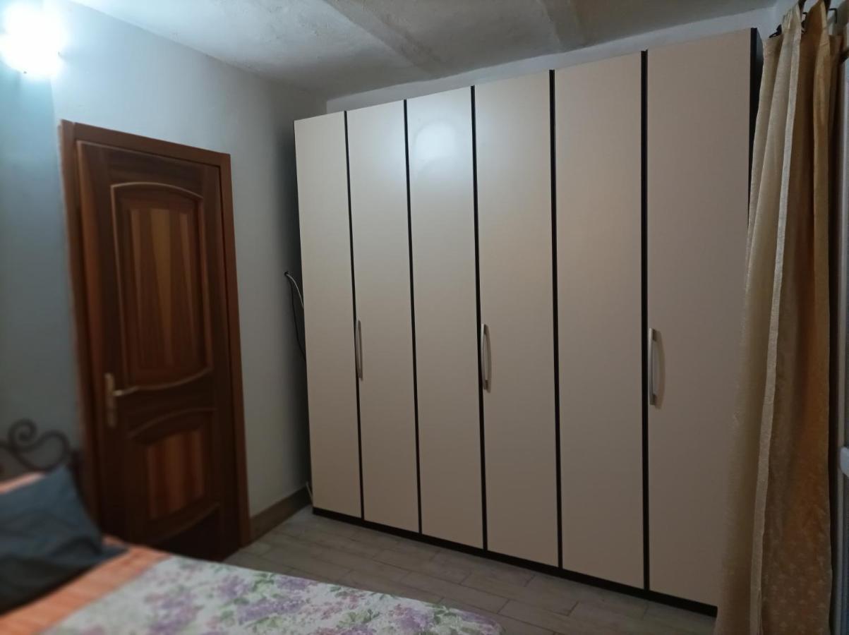 Saint Mary Magdalene Appartement Acqui Terme Buitenkant foto